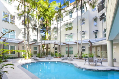 Emerald Noosa - Accommodation BNB 1