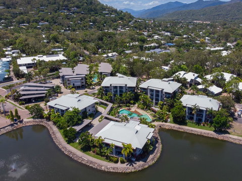 Blue Lagoon Resort - Accommodation BNB 9