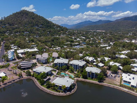 Blue Lagoon Resort - Accommodation BNB 8