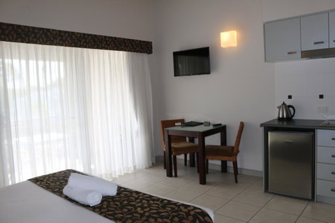 Blue Lagoon Resort - Accommodation BNB 19