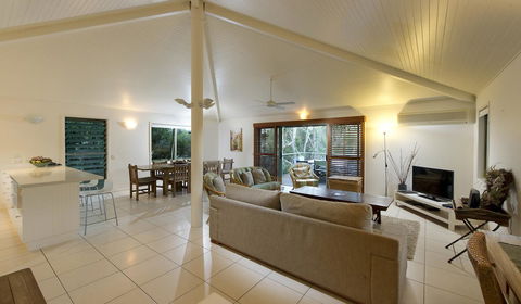 The Retreat Beach Houses - Accommodation BNB 6