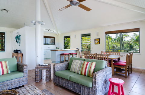 The Retreat Beach Houses - Accommodation BNB 20