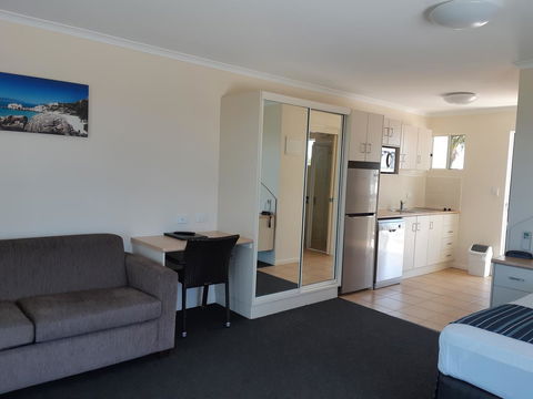 Whitsunday Sands Resort - Accommodation BNB 5