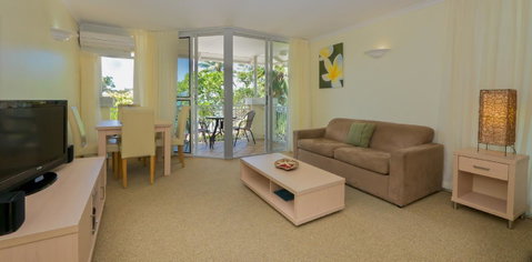 On The Beach Apartments - Accommodation BNB 17
