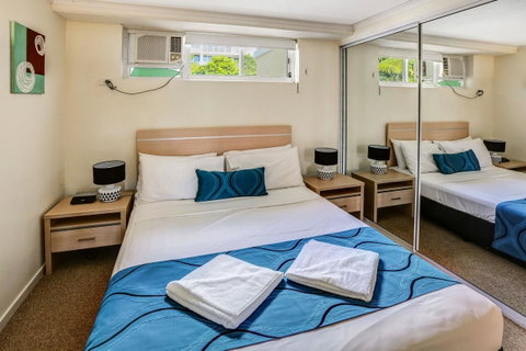 On The Beach Apartments - Accommodation BNB 8