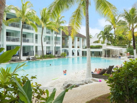 Beach Club Port Douglas Luxury Apartments - Accommodation BNB 0