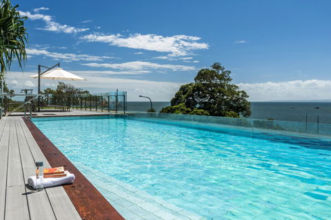 Oaks Redcliffe Mon Komo Suites - Accommodation BNB 8