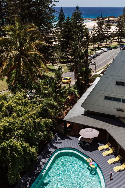 Rainbow Bay Backpackers - Accommodation BNB 24