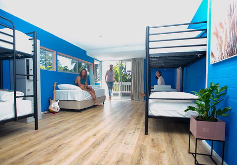 Rainbow Bay Backpackers - Accommodation BNB 11