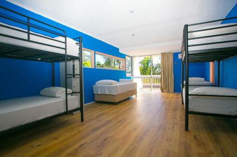 Rainbow Bay Backpackers - Accommodation BNB 17