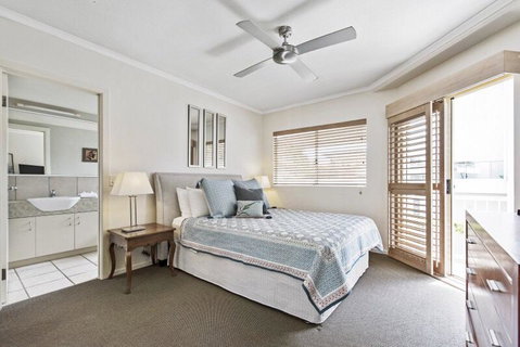 Riverside - Accommodation BNB 18