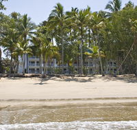 Agincourt Beachfront Apartments - Accommodation BNB