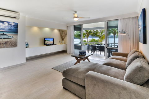 Frangipani 104 - Hamilton Island - Accommodation BNB 1