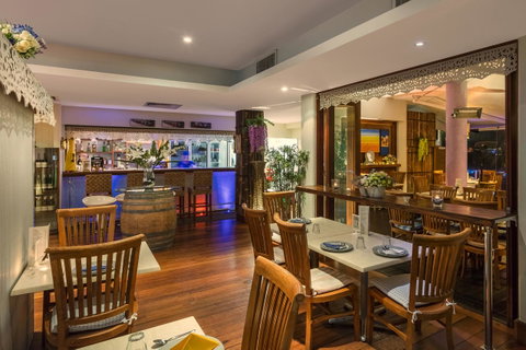 Ramada Resort By Wyndham Golden Beach - Accommodation BNB 6