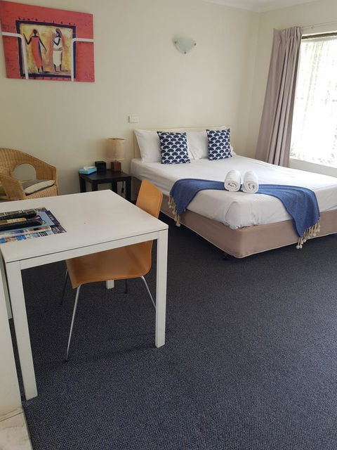 Twin Pines Motel - Accommodation BNB 16