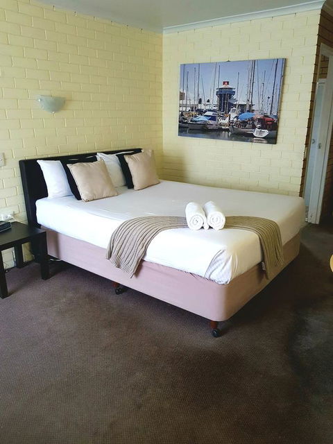 Twin Pines Motel - Accommodation BNB 20