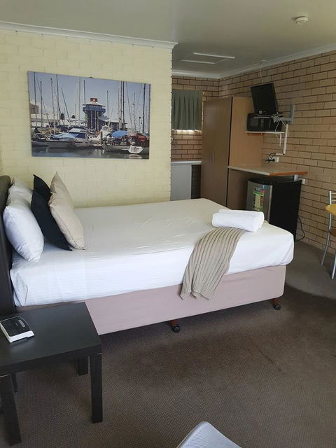 Twin Pines Motel - Accommodation BNB 19
