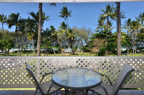 Seascape Holidays At Beachfront Terraces - Accommodation BNB 2