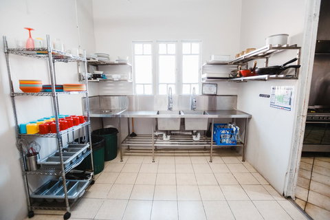 Mad Monkey Central - Accommodation BNB 42