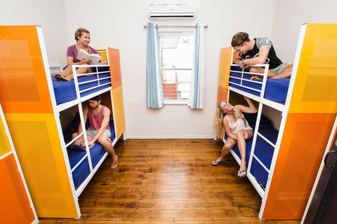 Mad Monkey Central - Accommodation BNB 18