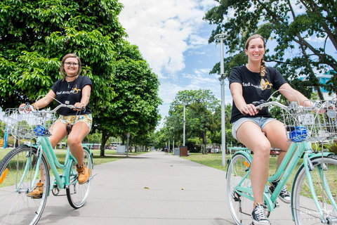 Mad Monkey Central - Accommodation BNB 24