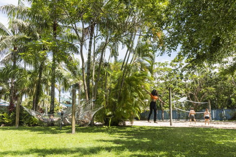 Summer House Cairns - Accommodation BNB 24
