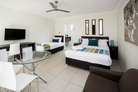 The Beach Motel Hervey Bay - Accommodation BNB 4