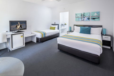 The Beach Motel Hervey Bay - Accommodation BNB 2