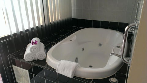 Regal Port Douglas - Accommodation BNB 25