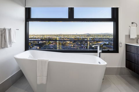 First Light Mooloolaba, Ascend Hotel Collection - Accommodation BNB 4