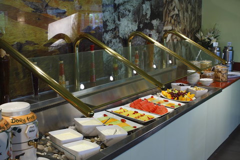 Pacific Hotel Cairns - Accommodation BNB 30