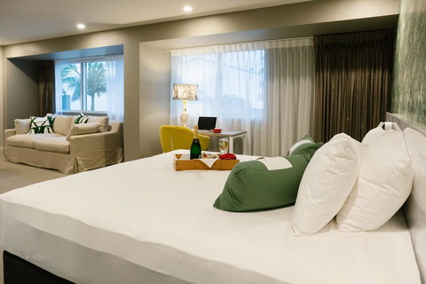 Pacific Hotel Cairns - Accommodation BNB 20