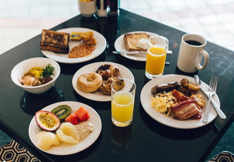 Pacific Hotel Cairns - Accommodation BNB 11