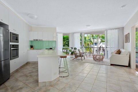 Noosa Tropicana - Accommodation BNB 12