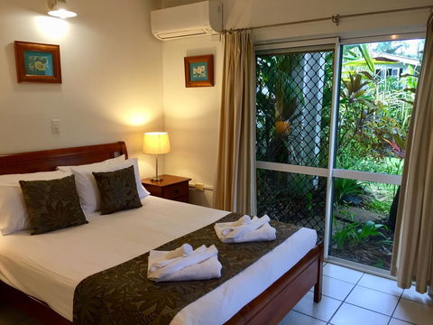The Port Douglas Queenslander - Accommodation BNB 3