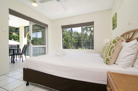 The Port Douglas Queenslander - Accommodation BNB 9