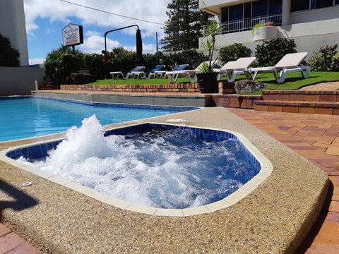 Surfers Chalet - Accommodation BNB 2