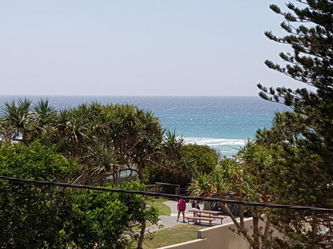Surfers Chalet - Accommodation BNB 28