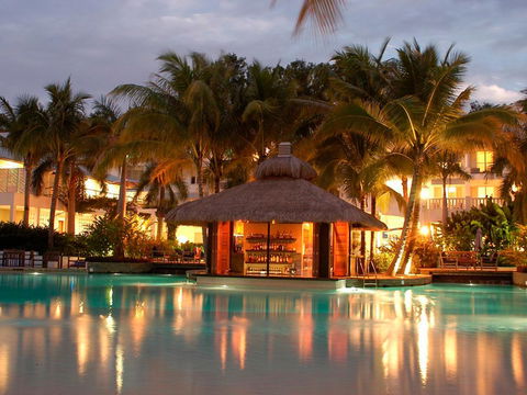 Palm Cove Paradise - Couples Spa Beach Getaway - Accommodation BNB 16