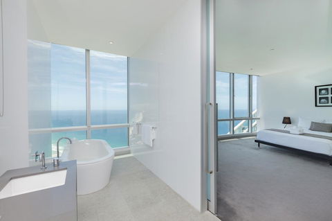 Q1 Resort & Spa - Official - Accommodation BNB 12