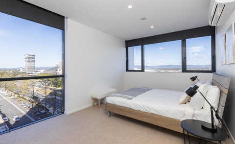 Qube Broadbeach - Accommodation BNB 7