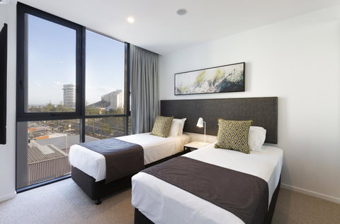 Qube Broadbeach - Accommodation BNB 44