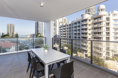 Qube Broadbeach - Accommodation BNB 41