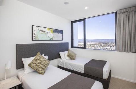 Qube Broadbeach - Accommodation BNB 2