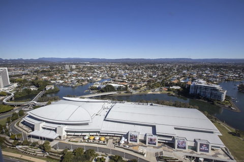 Qube Broadbeach - Accommodation BNB 4