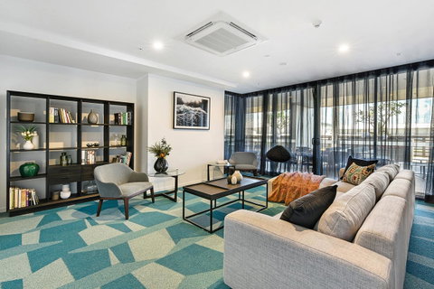 Qube Broadbeach - Accommodation BNB 33