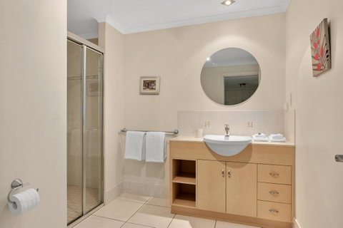 Bellevue At Trinity Beach - Accommodation BNB 2