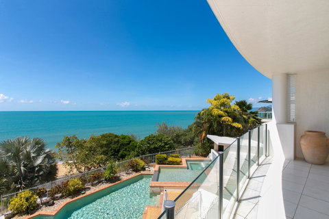 Bellevue At Trinity Beach - Accommodation BNB 1