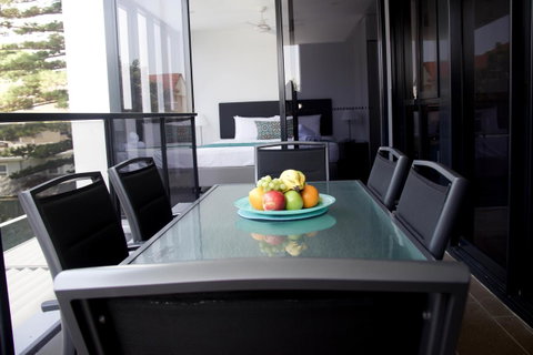 Synergy Broadbeach - Official - Accommodation BNB 14