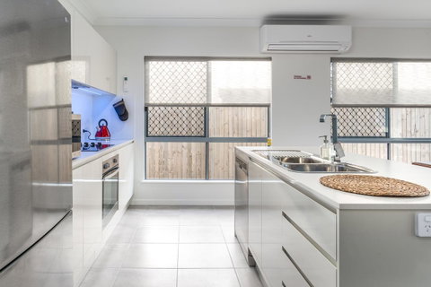 Blue Lagoon Villa A - Accommodation BNB 10